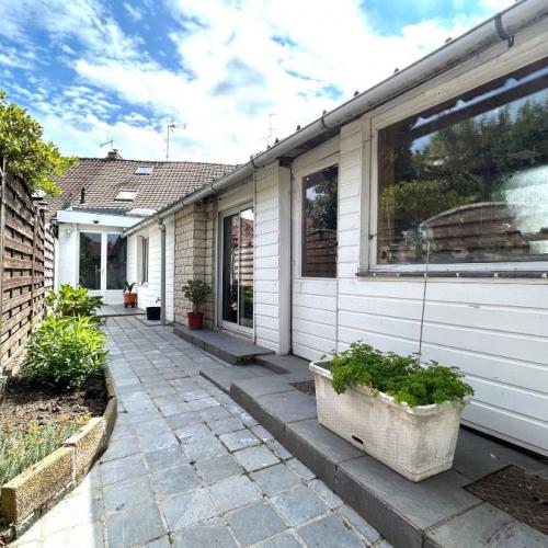 Maison de ville mitoyenne de 86m2 en excellent état bâtie su