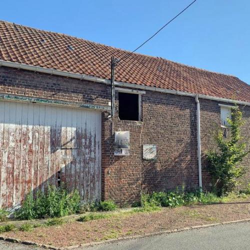 Belle grange individuelle à rénover complétement !!