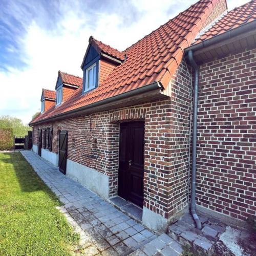 Longère individuelle développant 172,34m2 et bâtie sur 1408m