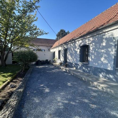 Longère semi individuelle développant 82,26m2 et bâtie sur 2