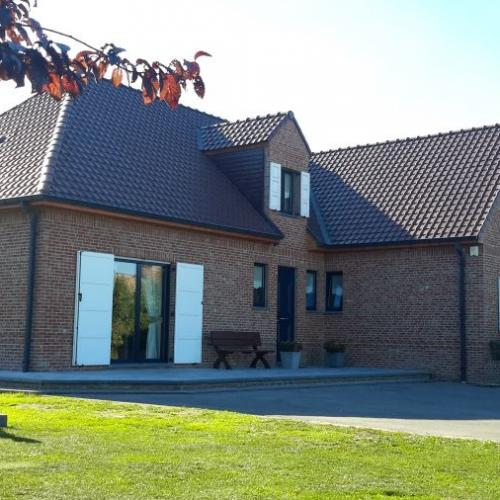 Pavillon individuel de 2010, prestations de qualité !!! 