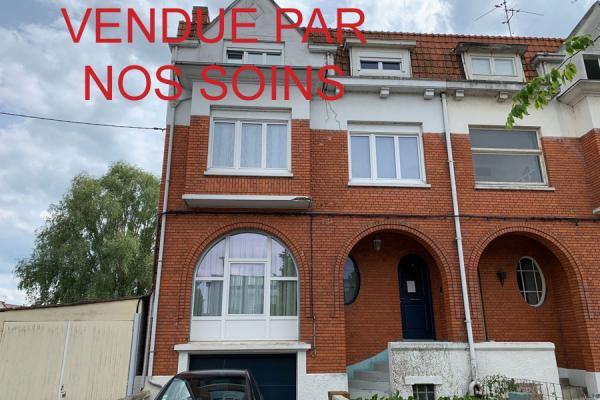 Semi-bourgeoise rénovée hyper centre !!! 