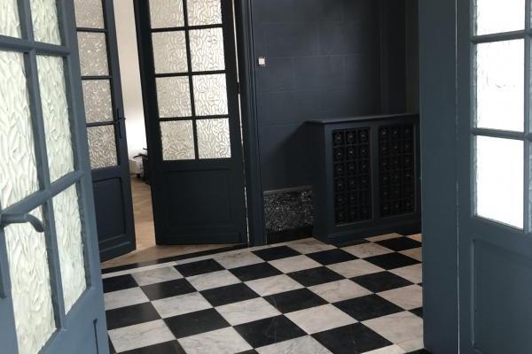 Maison de style bourgeoise double distribution développant 2