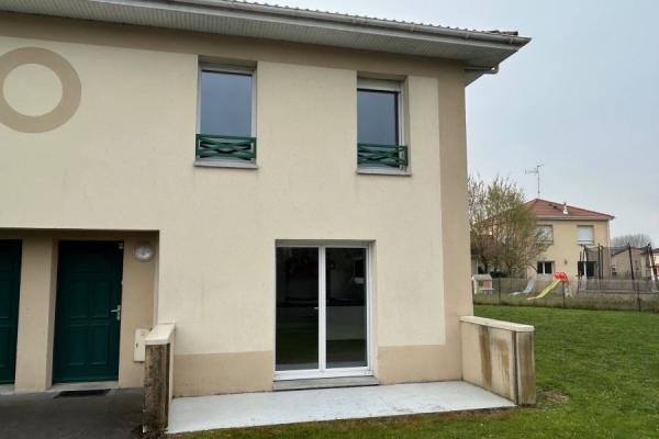 EXCLU  !! Appartement T3 en duplex dans une résidence sécuri