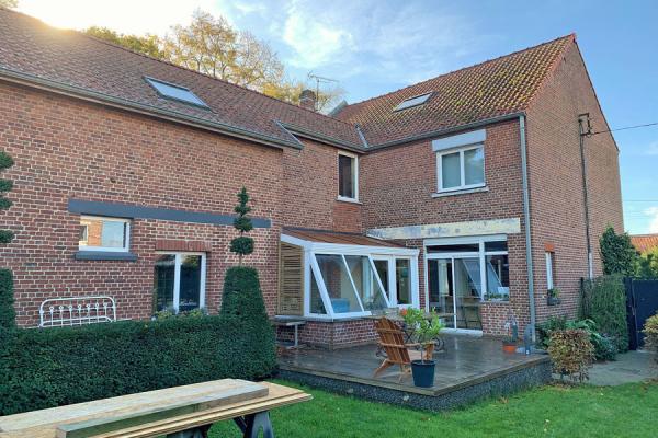 Beaux volumes pour cette maison de campagne entièrement réno