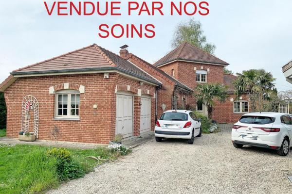 Pavillon individuel de 2000 semi plain-pied bâti sur un terr