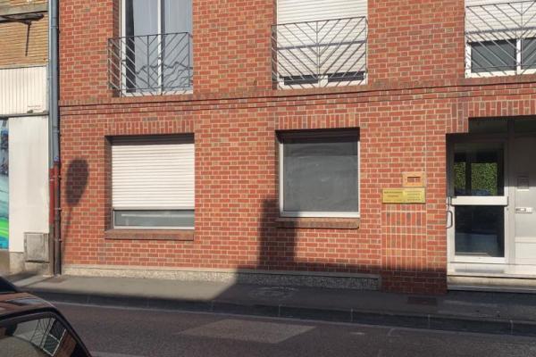 Local professionnel en centre ville, de plain-pied ! idéal b