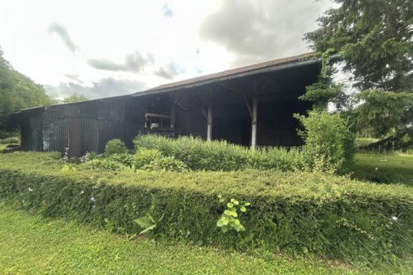 Grange et hangar à transformer en habitation, secteur prisé 