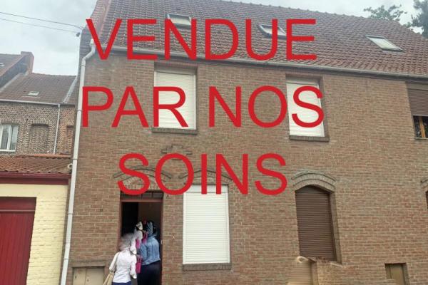 Maison de ville sur 3 niveaux à rénover complétement ! 