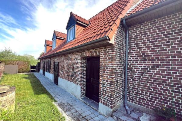 Longère individuelle développant 172,34m2 et bâtie sur 1408m