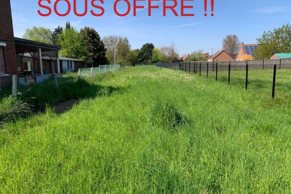 Terrain à bâtir d'une belle superficie ! Secteur prisé !! 