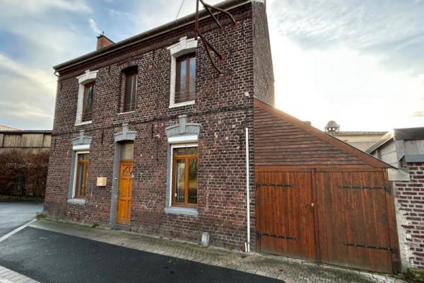 Maison 1930 individuel très bon état développant 80m2 et bât
