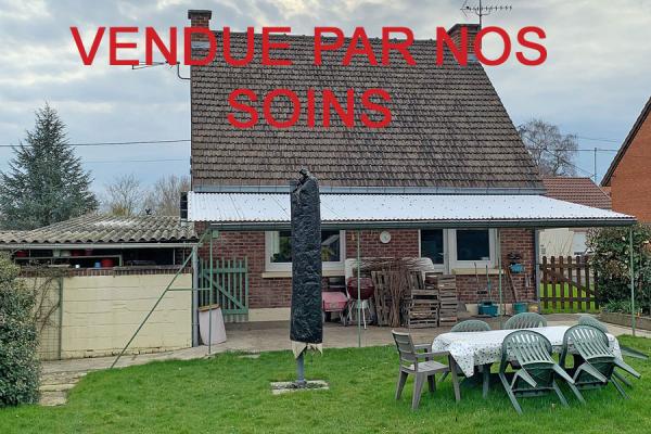 Pavillon individuel bâti en 1971 sur un beau terrain clos et