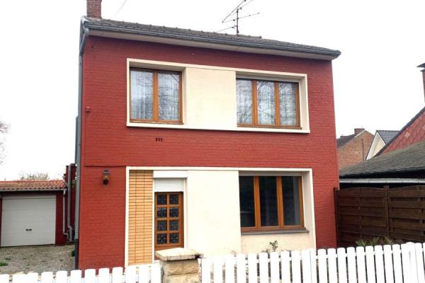 Maison individuelle de 1967 bâtie sur une parcelle de 274m2 