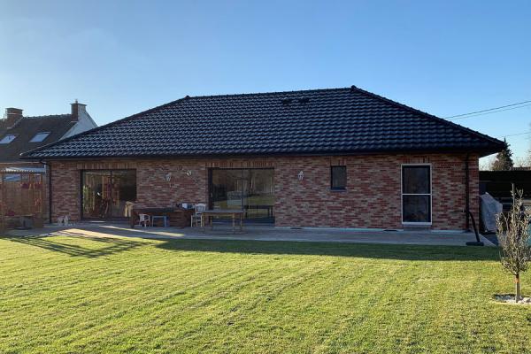 Plain-pied individuel construit il y a deux ans ! Excellent 