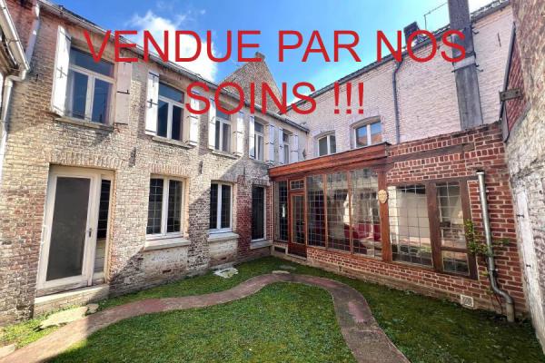 Beaucoup de charme et de cachet pour cette maison de ville d