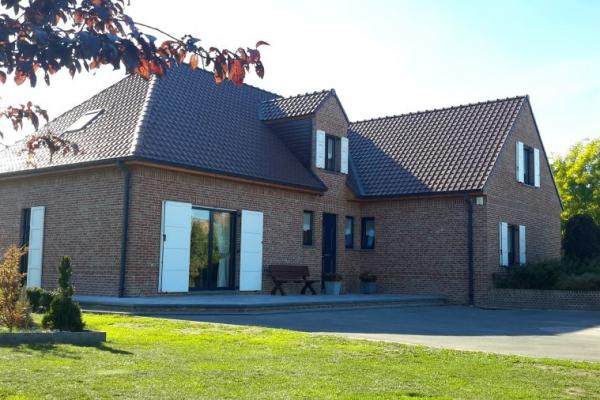 Pavillon individuel de 2010, prestations de qualité !!! 