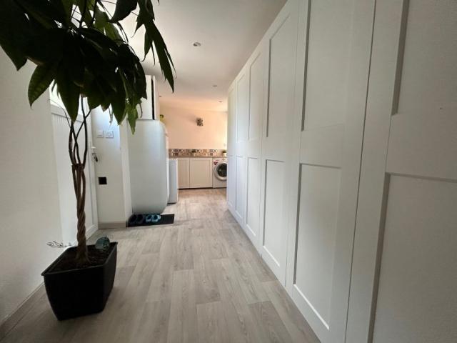 Maison semi individuelle rénovée avec gout, développant 125m