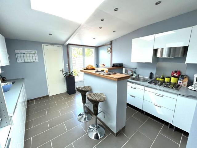 Maison de ville mitoyenne de 86m2 en excellent état bâtie su