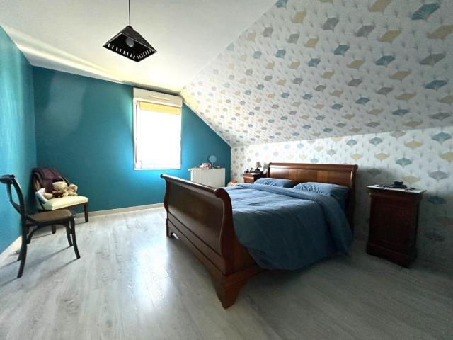 Pavillon individuel semi plain pied de 2013 développant 157m