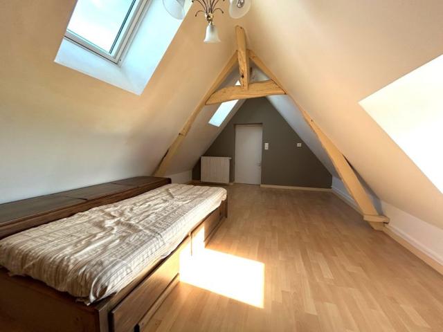 Fermette en L individuelle de 212m2 bâti sur une parcelle de