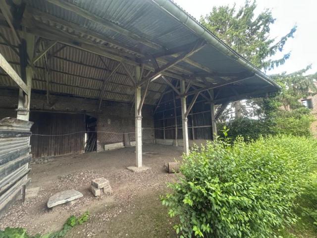 Grange et hangar à transformer en habitation, secteur prisé 