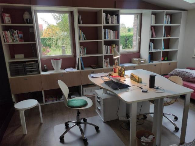 Pavillon individuel de 2000 développant 165m2 de superficie 