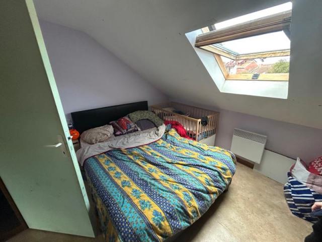 Maison 1930 mitoyenne développant 60m2 de superficie et bâti