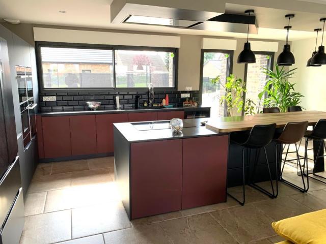 Plain-pied individuel neuf, secteur calme et prisé, 180m2 ha