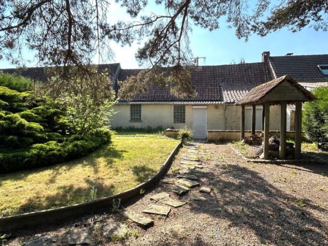 Longère avec charme et cachet + garage + possibilité seconde