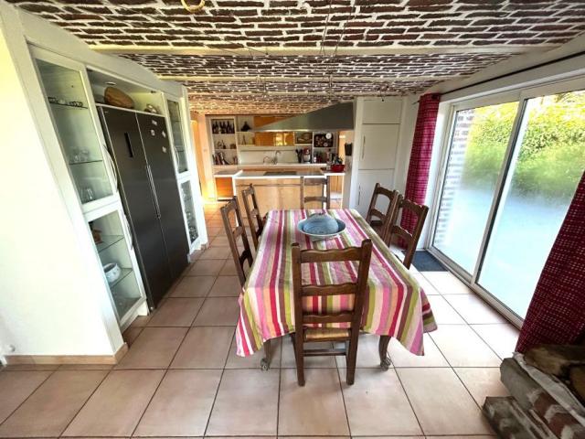 Fermette en L individuelle de 212m2 bâti sur une parcelle de