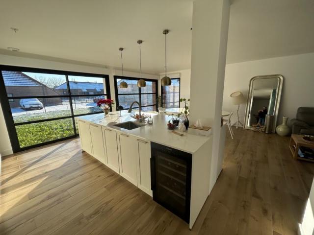 Pavillon individuel semi plain pied de 2023 ! Excellent état