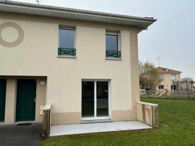 EXCLU  !! Appartement T3 en duplex dans une résidence sécuri