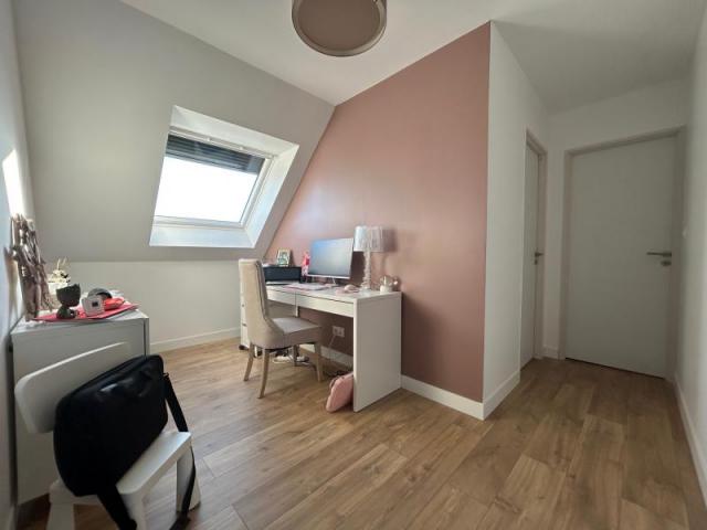 Pavillon individuel semi plain pied de 2023 ! Excellent état