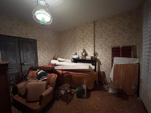 Corps de ferme individuelle comprenant : bâtisse principale 