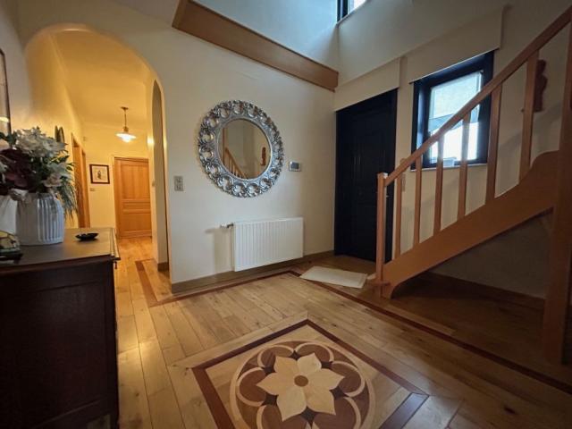 Pavillon individuel de 2010, prestations de qualité !!! 