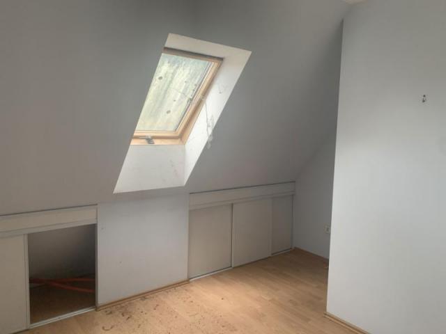 Maison de ville sur 3 niveaux à rénover complétement ! 