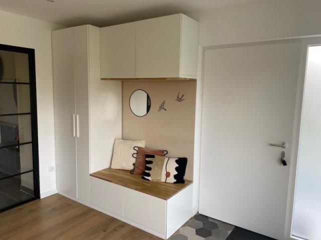 Pavillon individuel semi plain-pied, développant 141m2 et bâ