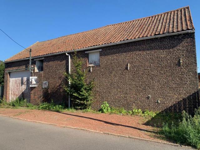 Belle grange individuelle à rénover complétement !!