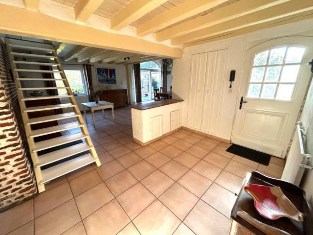 Fermette en L individuelle de 212m2 bâti sur une parcelle de