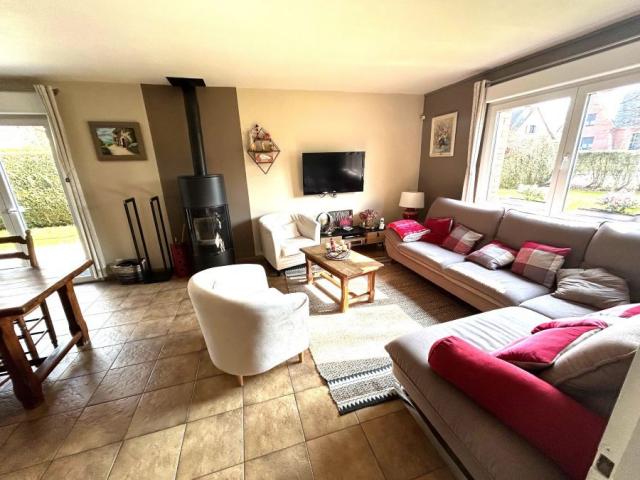 Pavillon individuel situé dans une rue calme et prisée !! 