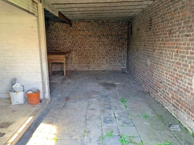 Belle grange individuelle à rénover complétement !!