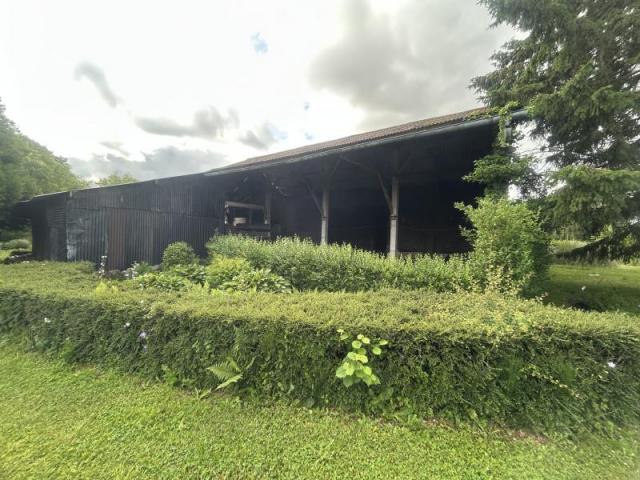 Grange et hangar à transformer en habitation, secteur prisé 