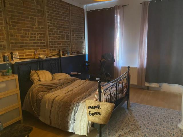 Porche des accès, maison rénovée avec charme et cachet !! 