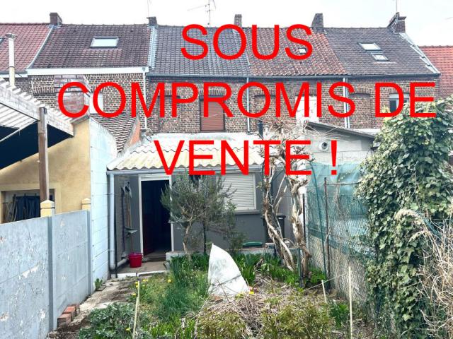 Maison 1930 centre ville, mitoyenne développant 80,37m2 et b