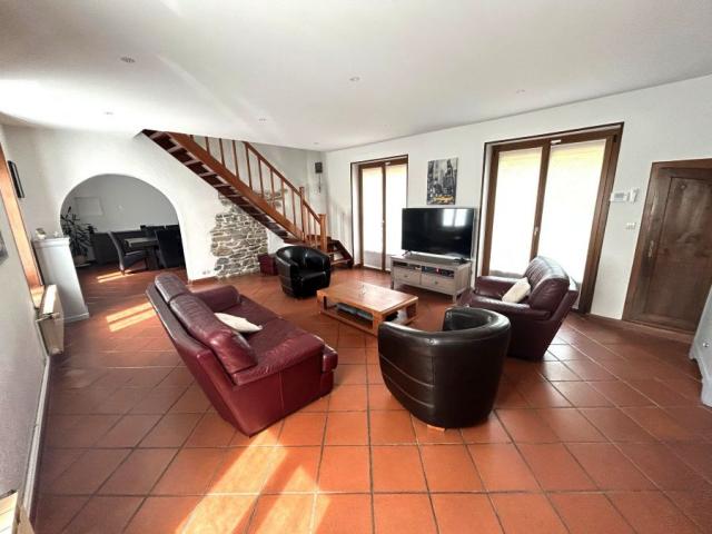 Maison de campagne individuelle avec charme et cachet bâtie 