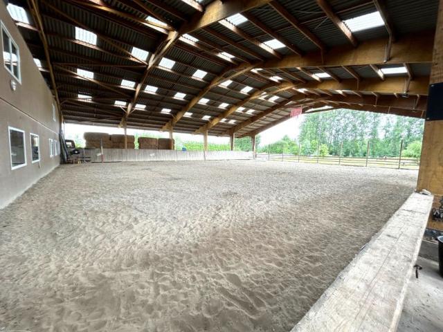 Installations équestres + logement le tout sur une parcelle 