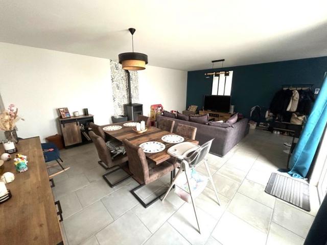 Plain-pied individuel, secteur prisé, rénovation récente + b