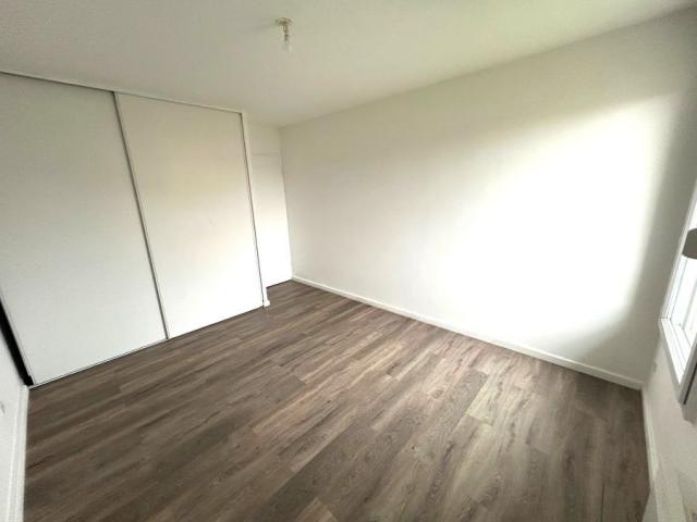 EXCLU  !! Appartement T3 en duplex dans une résidence sécuri