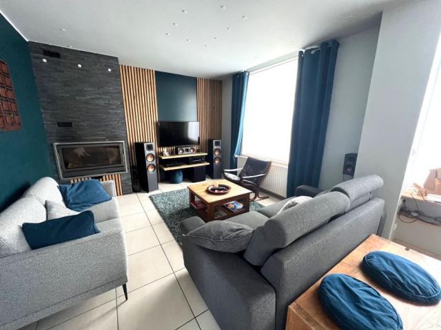 Beaux volumes pour cette maison de campagne entièrement réno